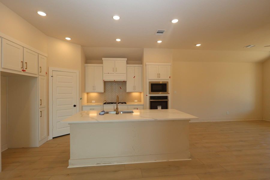 Furnished interior view inside a new home in Clopton Farms, Montgomery (Image 6).