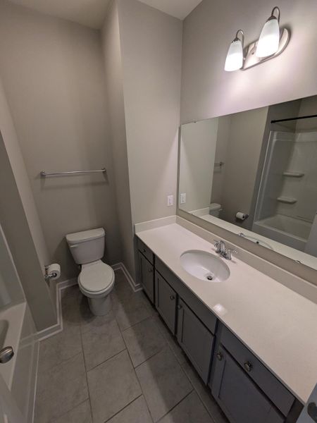 Furnished interior view inside a new home in , Ravenel (Image 8).