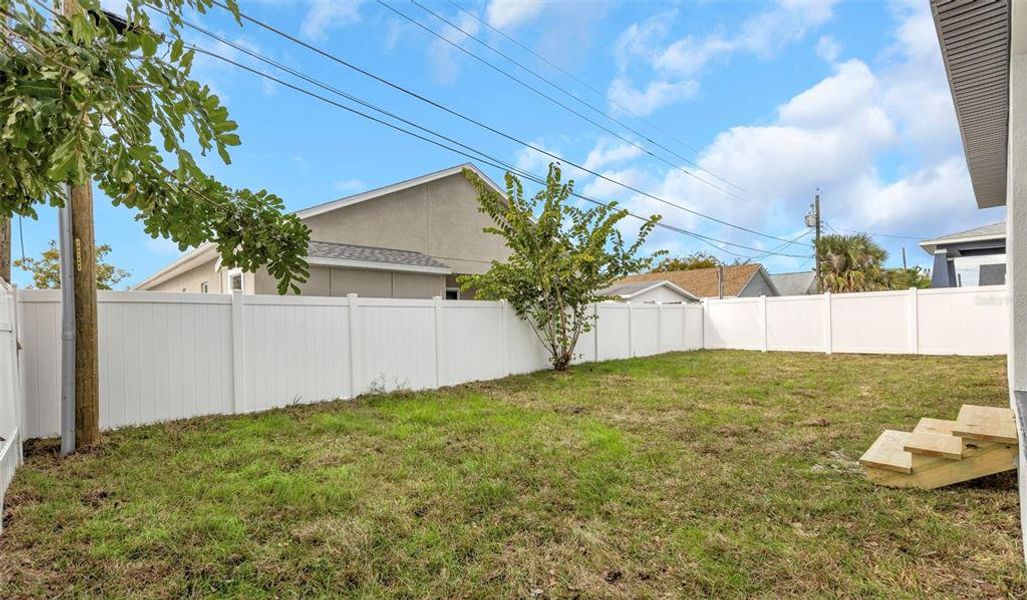 Exterior details and patio area of a home in , Dunedin (Image 4).