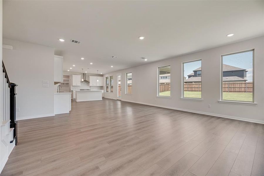 Spacious, unfurnished interior of a new home in Valencia On The Lake, Little Elm (Image 26).