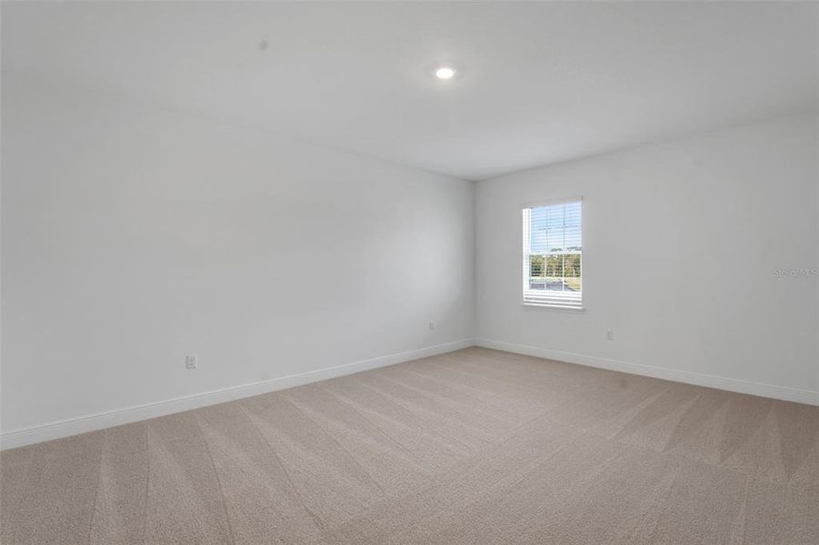 Spacious, unfurnished interior of a new home in Palms at Windermere, Windermere (Image 37).