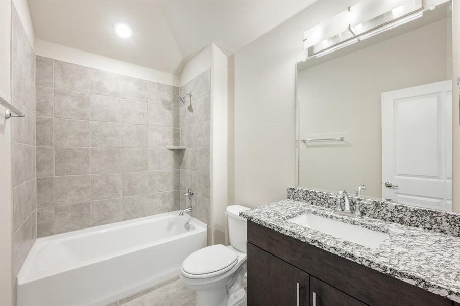 Furnished interior view inside a new home in Heartland Elements, Crandall (Image 10). Furnished interior view inside a new home in Heartland Elements, Crandall (Image 10).