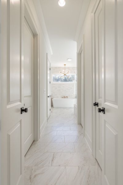 Spacious, unfurnished interior of a new home in River Gorge Ranch, Guild (Image 79).