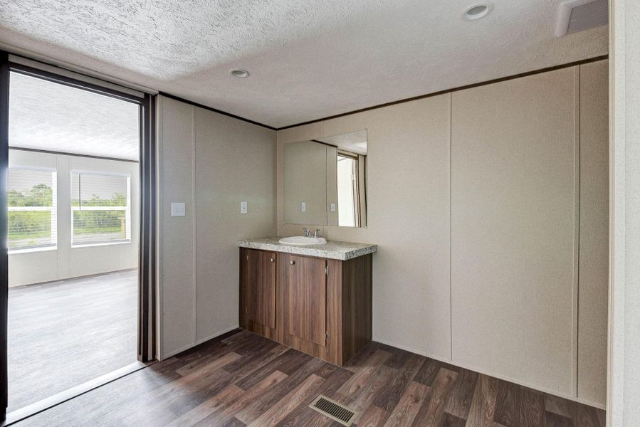 Image 45 of a home in .