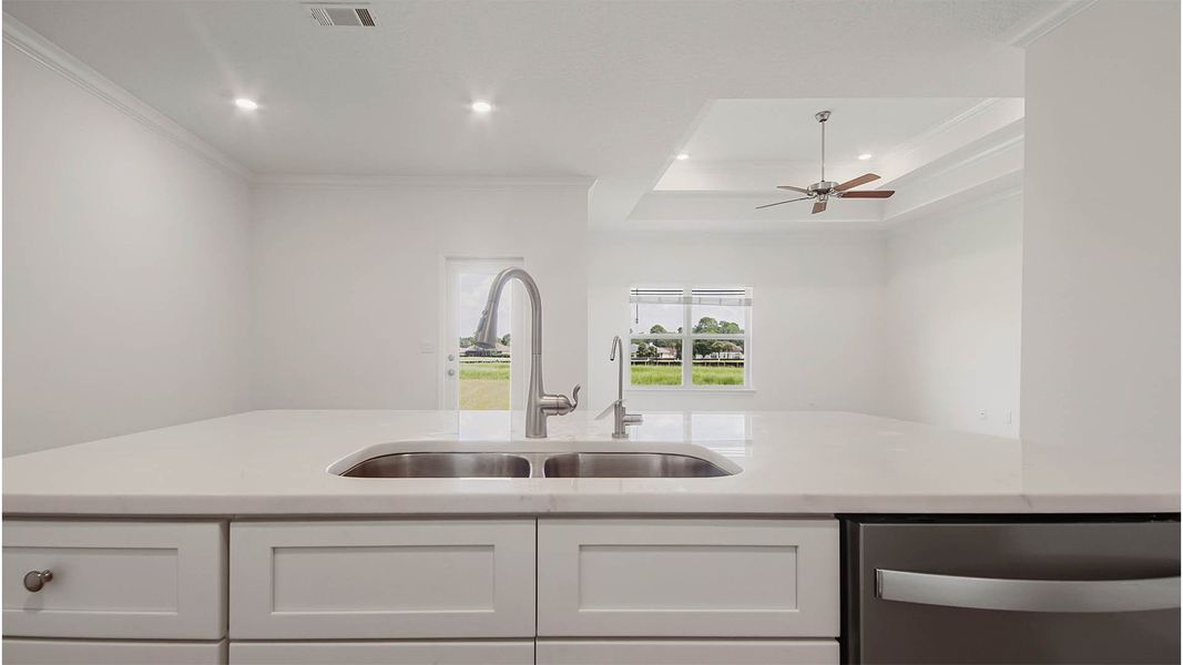 Representative furnished interior of a home built from the Rhett by D.R. Horton in Caballeros Estates At Hombre, Panama City Beach (Image 10).