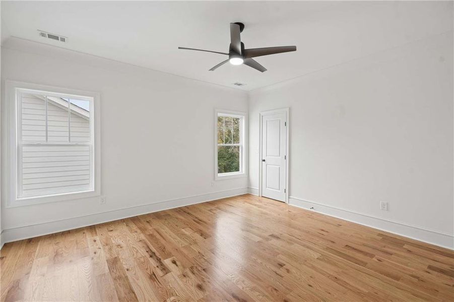 Spacious, unfurnished interior of a new home in , Atlanta (Image 43). Spacious, unfurnished interior of a new home in , Atlanta (Image 43).