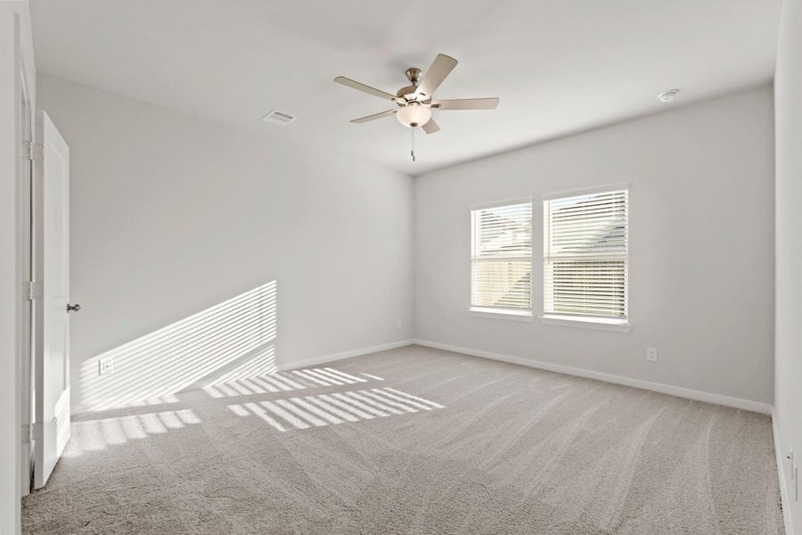 Spacious, unfurnished interior of a new home in Magnolia Springs, Montgomery (Image 12).