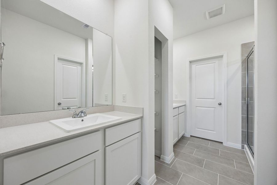 Furnished interior view inside a new home in Riviera Pines, Huffman (Image 12). Furnished interior view inside a new home in Riviera Pines, Huffman (Image 12).