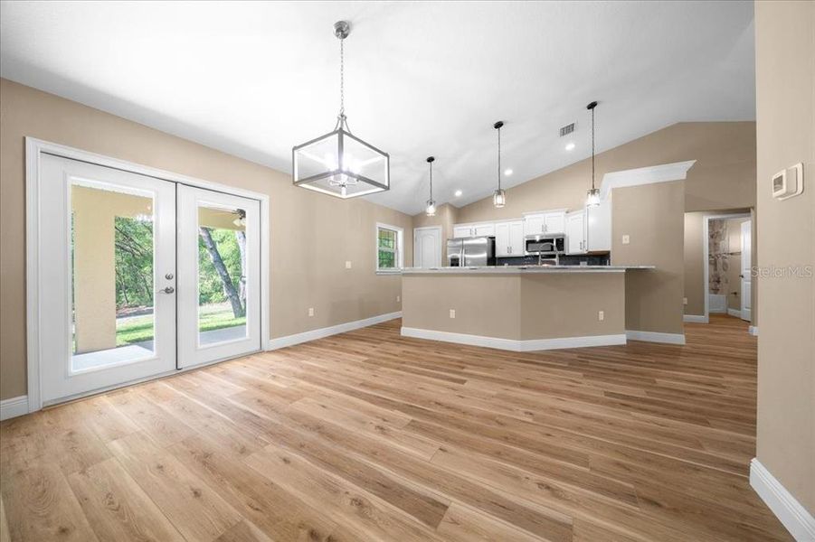 Image 33 of a home in .