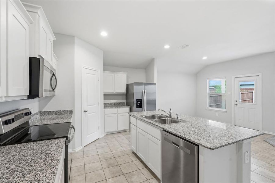Furnished interior view inside a new home in , Fort Worth (Image 8).