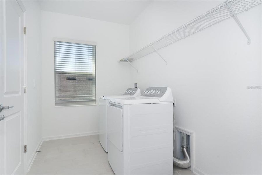 Furnished interior view inside a new home in , Groveland (Image 4).