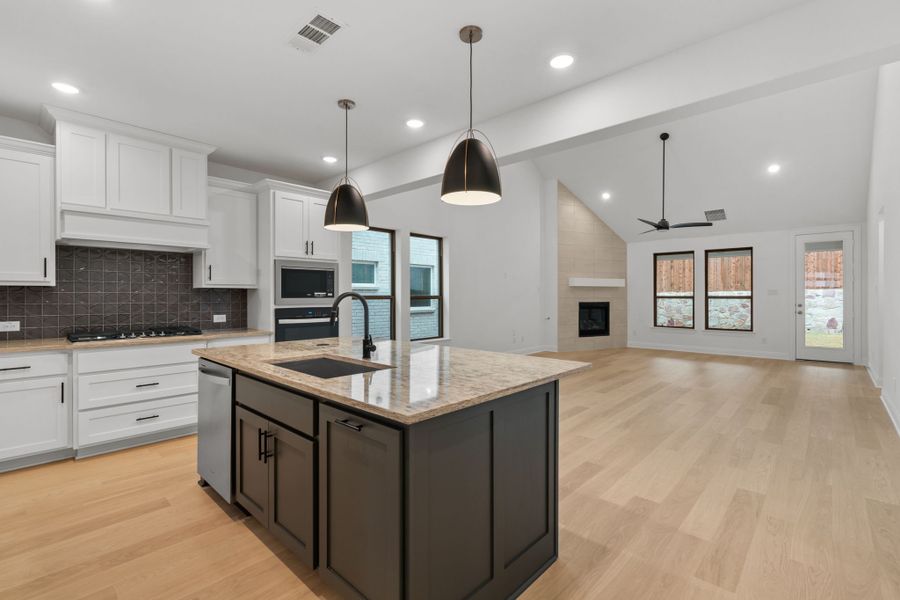 624 Dublin Drive, Celina, TX.  - Slide 6