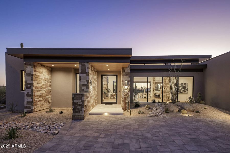 57-web-or-mls-D46A9040 57-web-or-mls-D46A9040