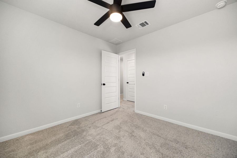 Spacious, unfurnished interior of a new home in , Round Rock (Image 26).