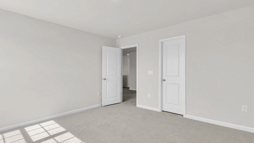 Spacious, unfurnished interior of a new home in Middleton, Greensboro (Image 28).