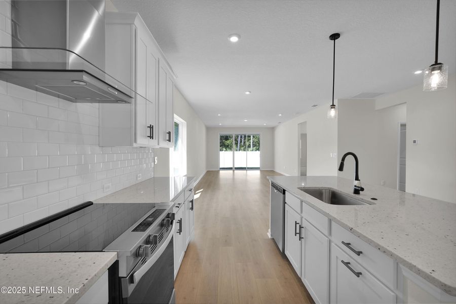 Image 19 of a home in .