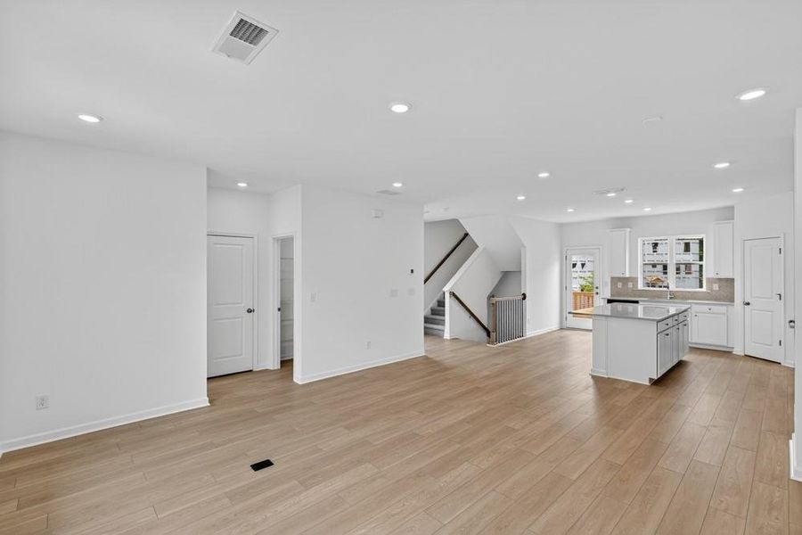 Spacious, unfurnished interior of a new home in Somerset at Veterans Memorial, Mableton (Image 16).