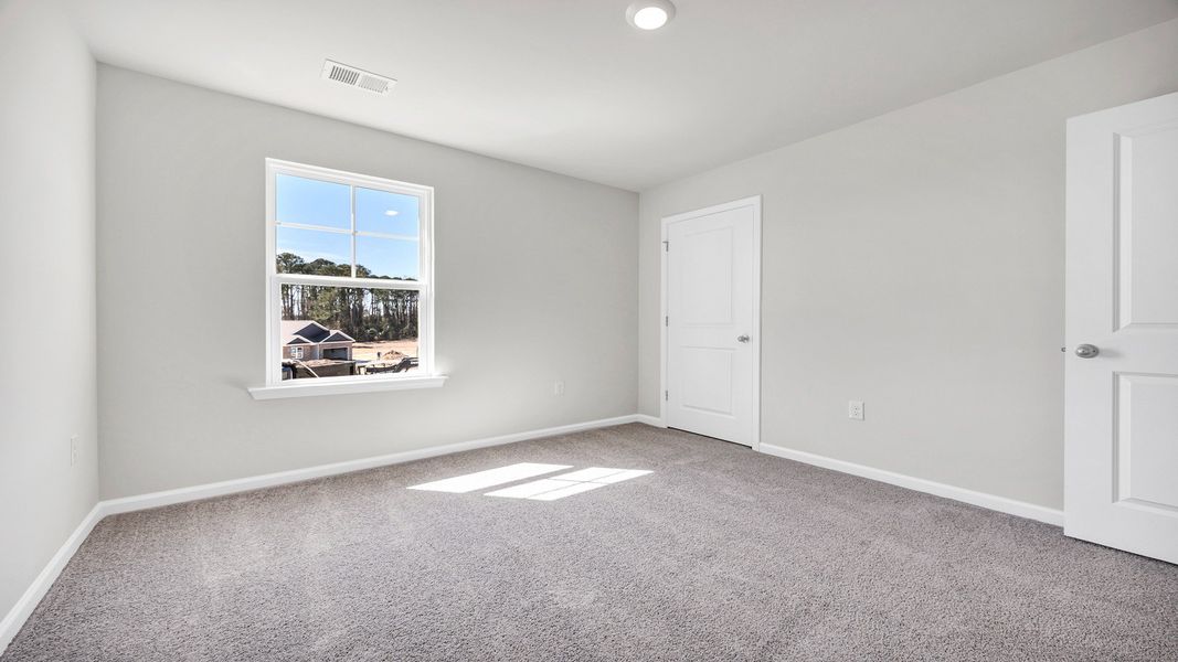 Representative unfurnished interior of a home built from the HAYDEN by D.R. Horton in Leatherstone, Blythewood (Image 24).