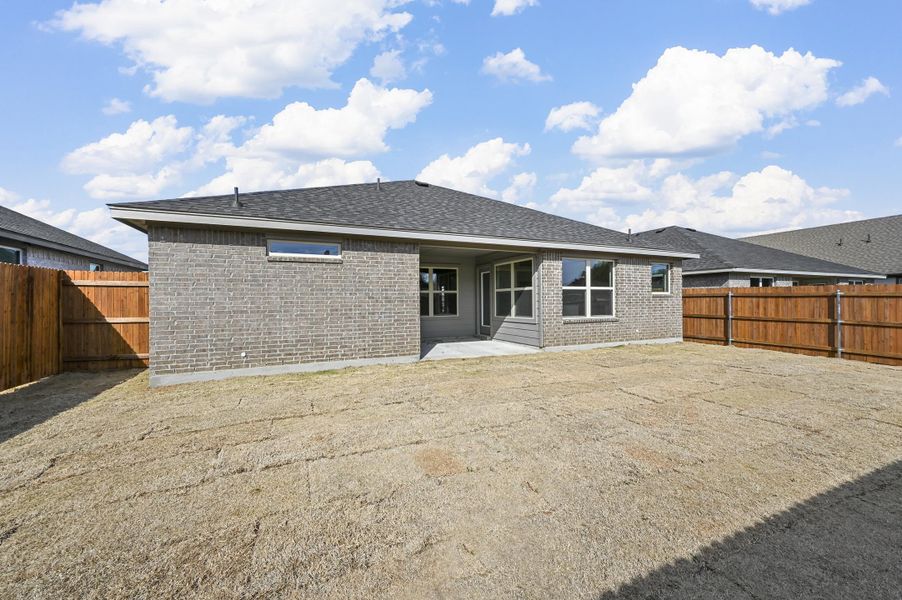 Representative exterior details of a home built from the Cambria I by Cheldan Homes in Craftsmen's Corner, Cleburne (Image 32).