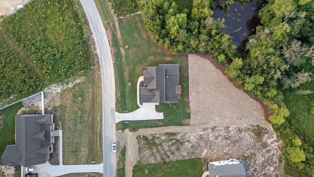 10-web-or-mls-DJI_20250829192705_0849_D 10-web-or-mls-DJI_20250829192705_0849_D