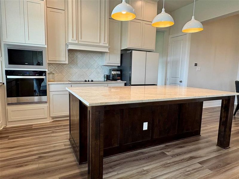 Furnished interior view inside a new home in Chapel Ridge, Waco (Image 9).