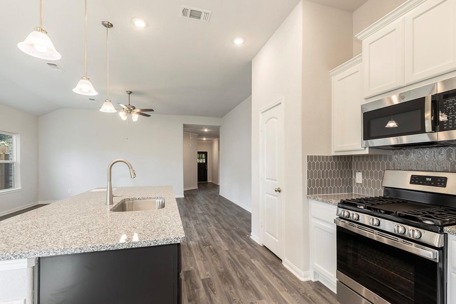 Furnished interior view inside a new home in , West Columbia (Image 10).