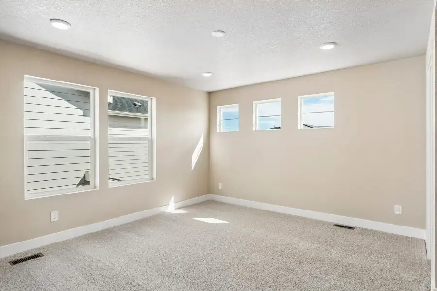 Spacious, unfurnished interior of a new home in The Trails at Aspen Ridge, Colorado Springs (Image 15). Spacious, unfurnished interior of a new home in The Trails at Aspen Ridge, Colorado Springs (Image 15).