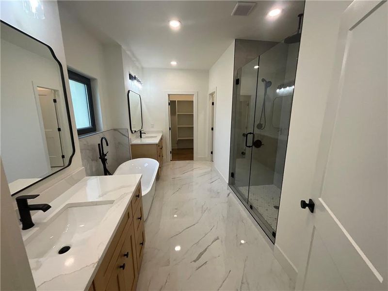 Furnished interior view inside a new home in , Lawrenceville (Image 5).