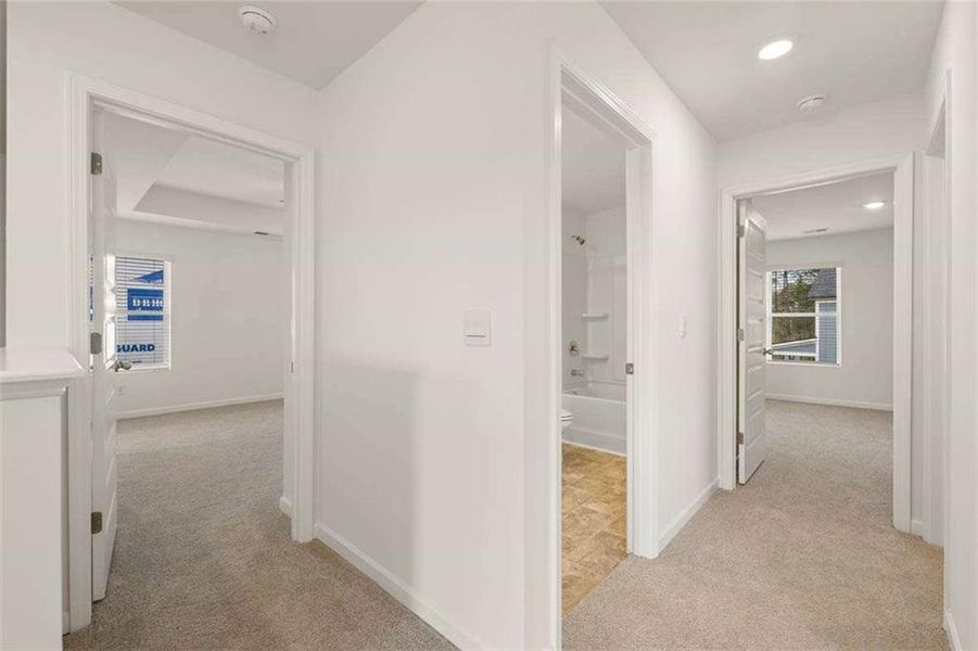Spacious, unfurnished interior of a new home in Shoal Creek, Hampton (Image 4).