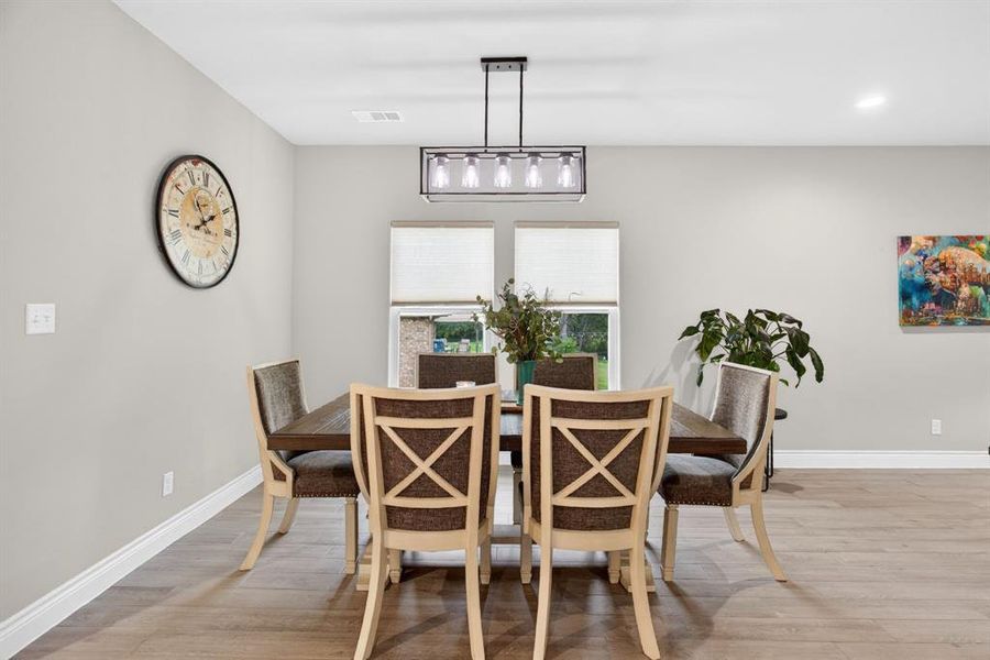 Furnished interior view inside a new home in , Granbury (Image 12).