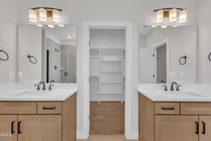 35-38 N Blue Sly Trail-33