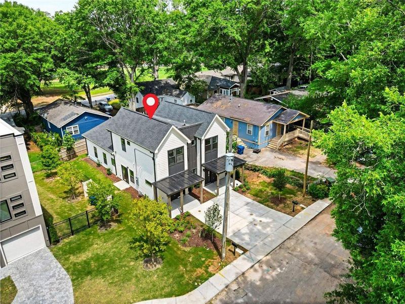 Image 33 of a home in .