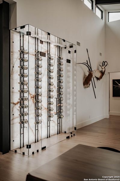 Community amenities in , Victoria (Image 36).