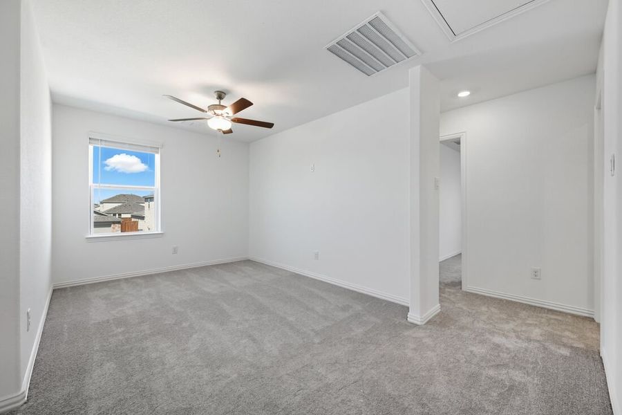 Spacious, unfurnished interior of a new home in River Ridge, Crandall (Image 16). Spacious, unfurnished interior of a new home in River Ridge, Crandall (Image 16).