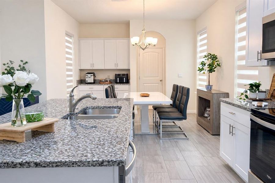 Furnished interior view inside a new home in Waterleigh, Winter Garden (Image 12).