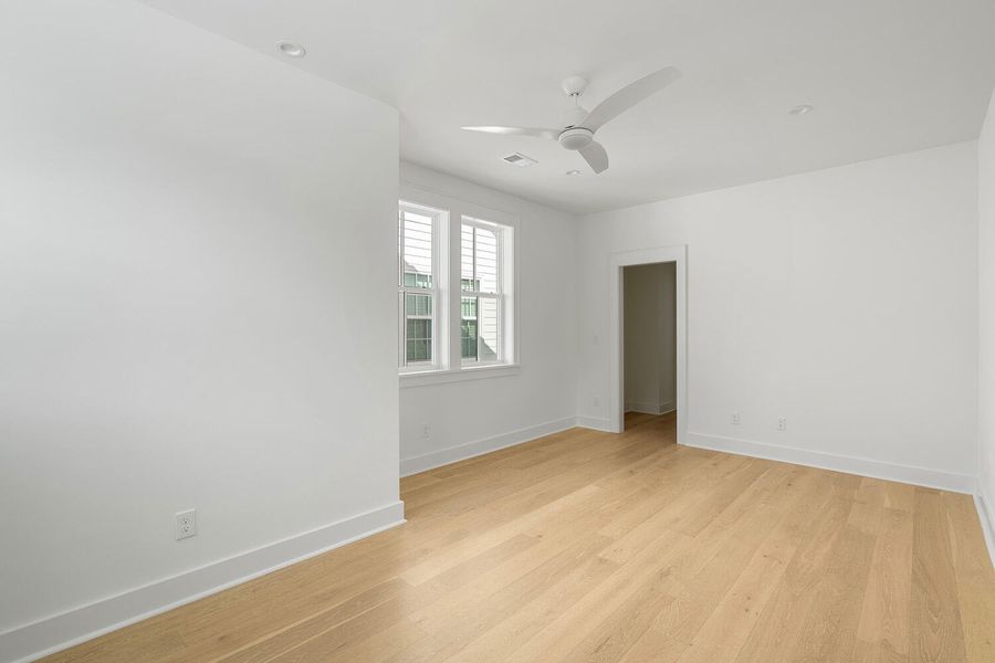 Spacious, unfurnished interior of a new home in , Johns Island (Image 22).
