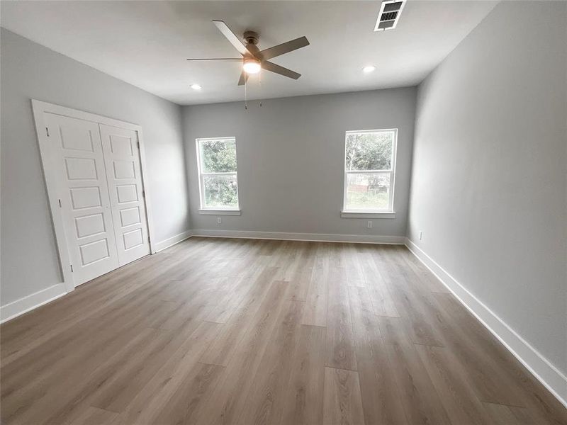 Spacious, unfurnished interior of a new home in , Dallas (Image 19). Spacious, unfurnished interior of a new home in , Dallas (Image 19).