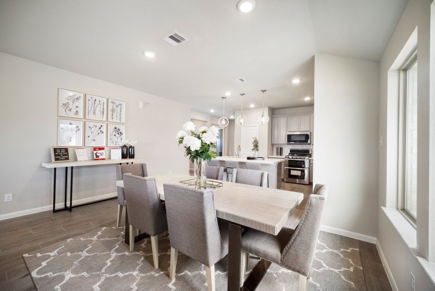 Representative furnished interior of a home built from the Brook by Beazer Homes in Laurel Landing: Landmark Collection, Alvin (Image 11).