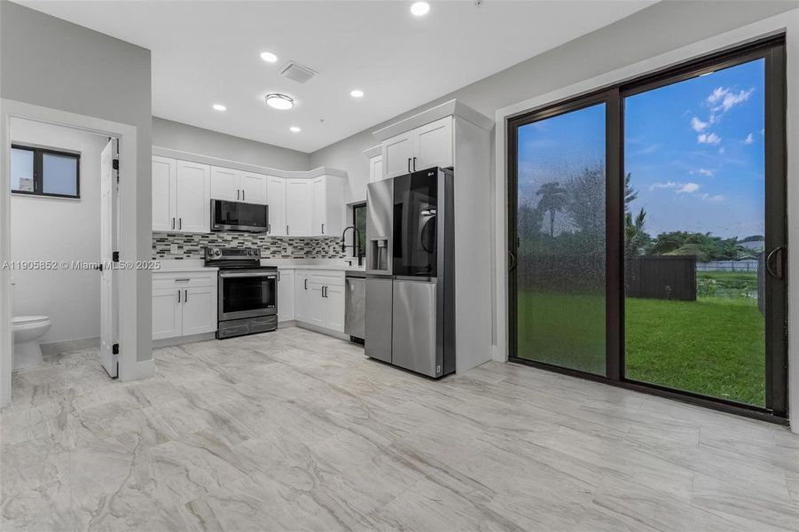 Furnished interior view inside a new home in , Miami (Image 19).