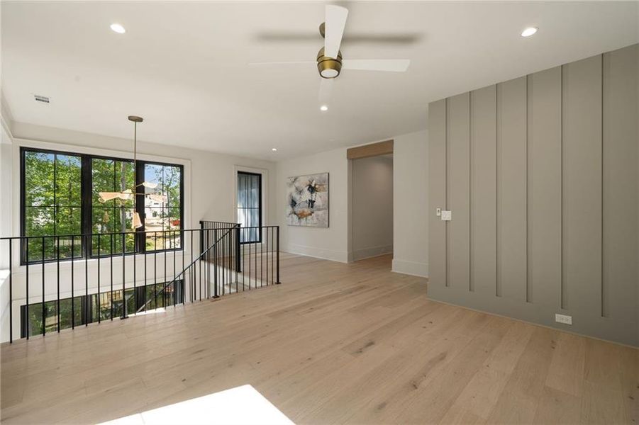 Spacious, unfurnished interior of a new home in , Roswell (Image 20).