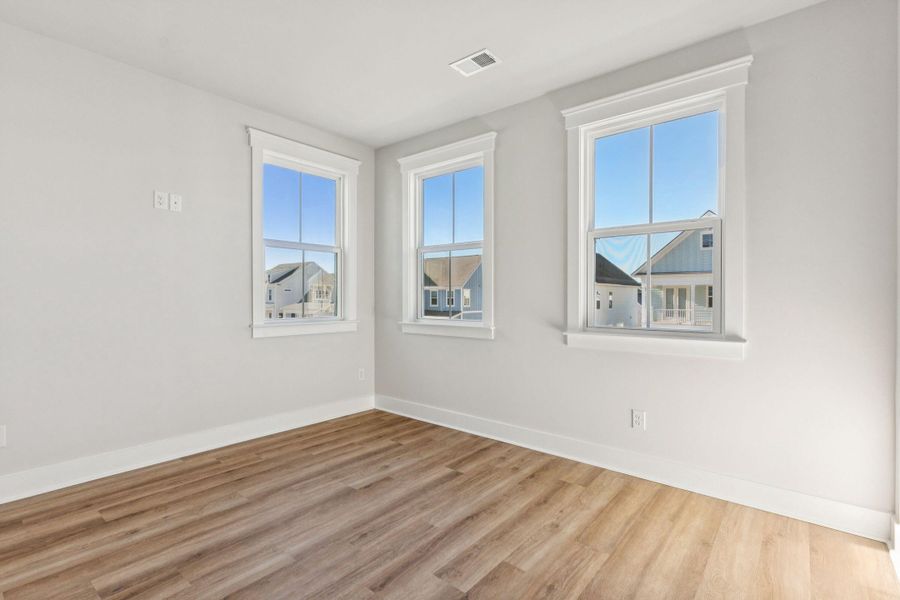 Spacious, unfurnished interior of a new home in Nexton, Summerville (Image 33).
