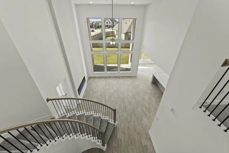 Representative image. Features, specifications, selections and colors may vary.