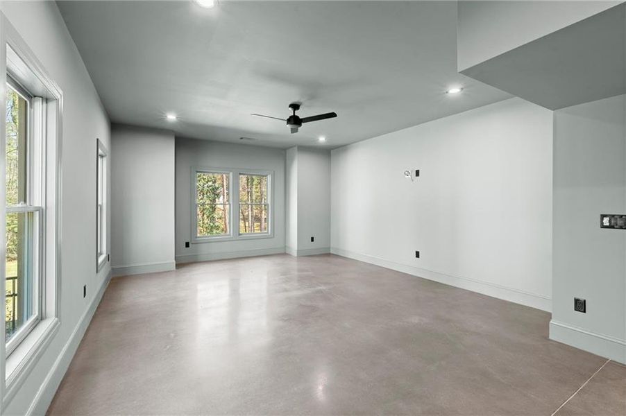 Spacious, unfurnished interior of a new home in , Marietta (Image 28). Spacious, unfurnished interior of a new home in , Marietta (Image 28).