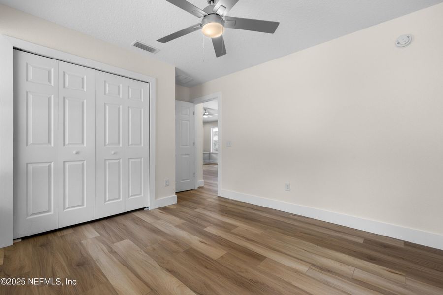 Spacious, unfurnished interior of a new home in , Crescent City (Image 16).
