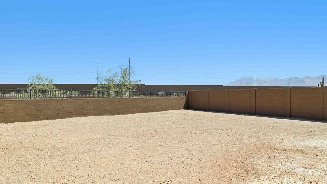 Exterior details and patio area of a home in Upper Canyon, Phoenix (Image 23).