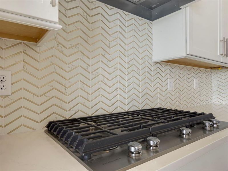 Close-up of interior finishes inside a home in Willow Ridge, Montverde (Image 25).