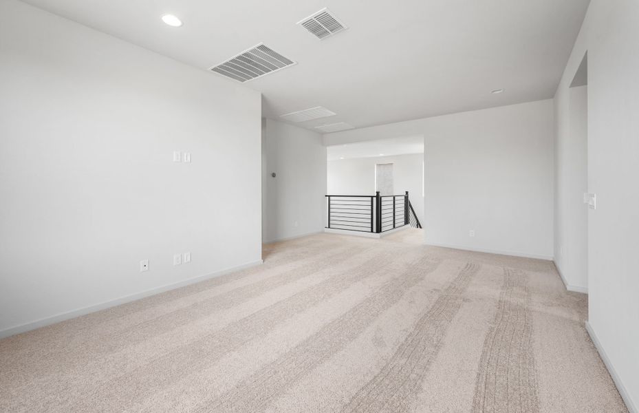Spacious, unfurnished interior of a new home in Legado West, Queen Creek (Image 18).