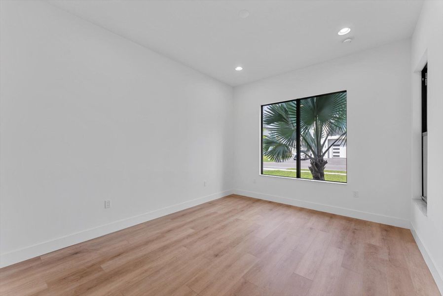 Spacious, unfurnished interior of a new home in , Boca Raton (Image 33). Spacious, unfurnished interior of a new home in , Boca Raton (Image 33).
