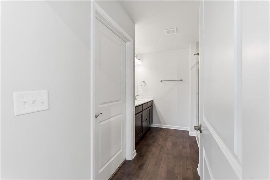 Image 32 of a home in Silver Leaf.