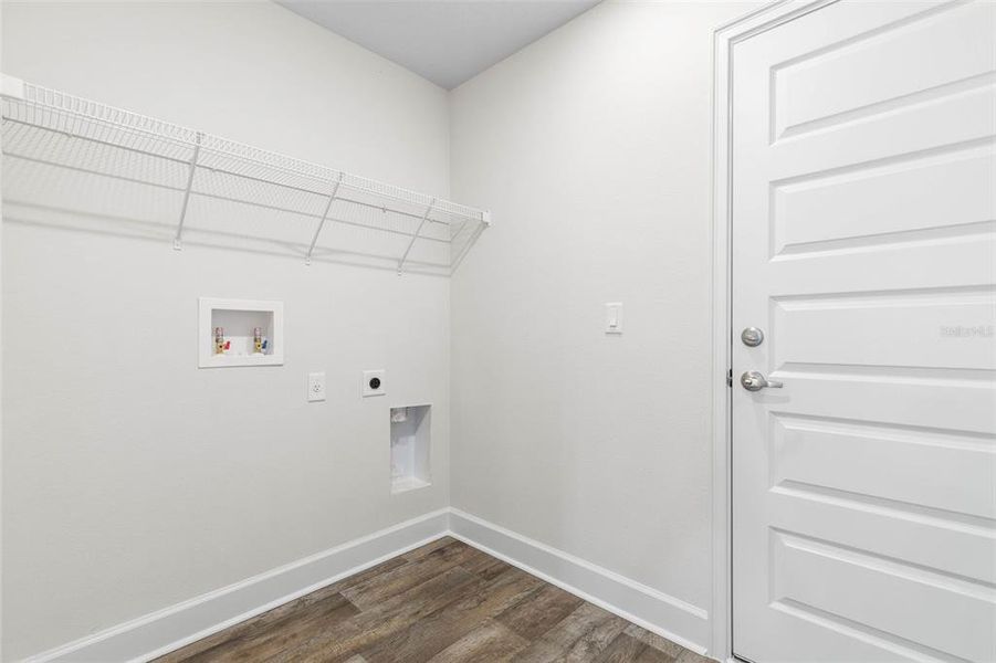 Spacious, unfurnished interior of a new home in , Palm Coast (Image 30).